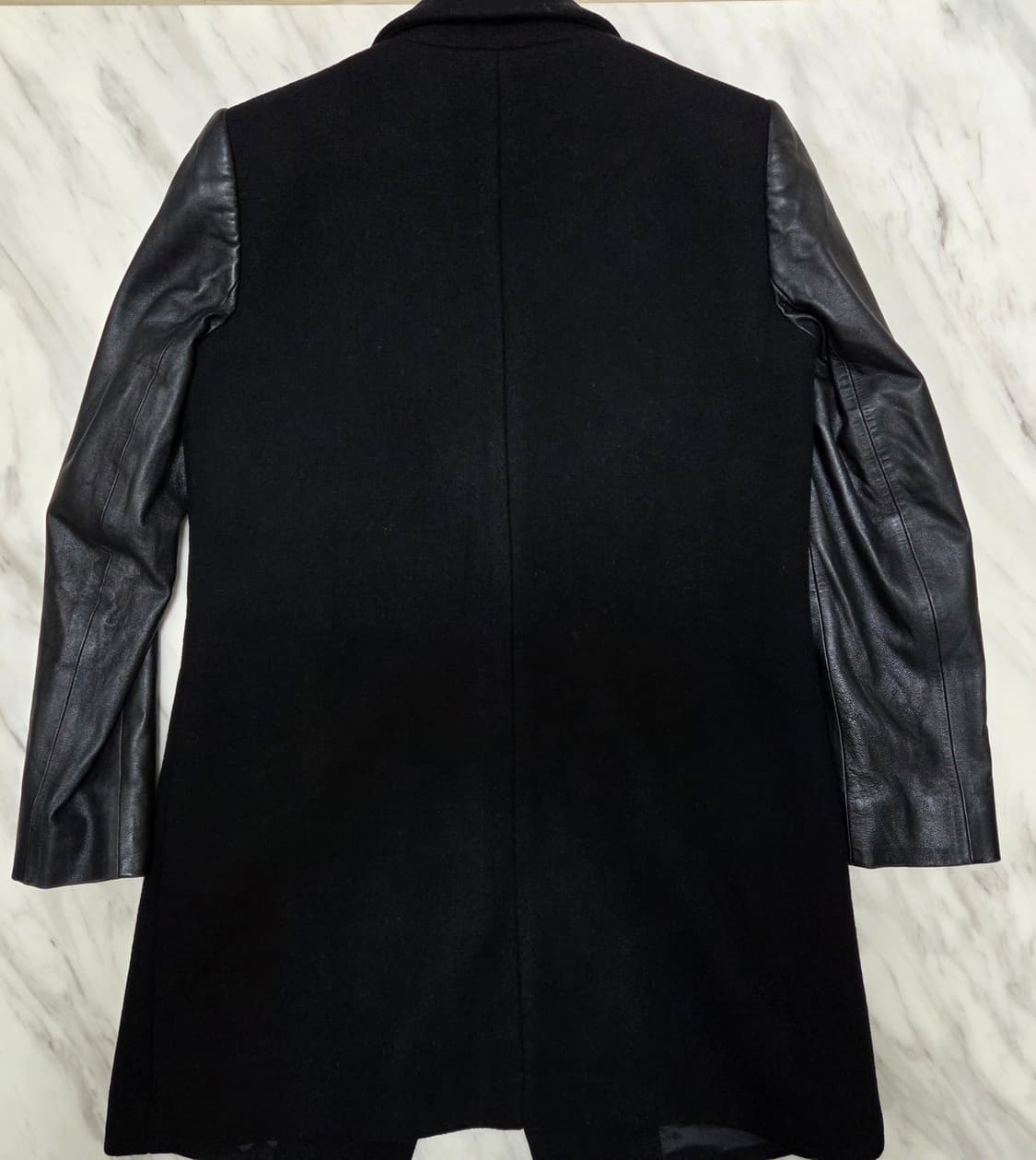 띠어리 가죽 믹스 코트 상품이미지2