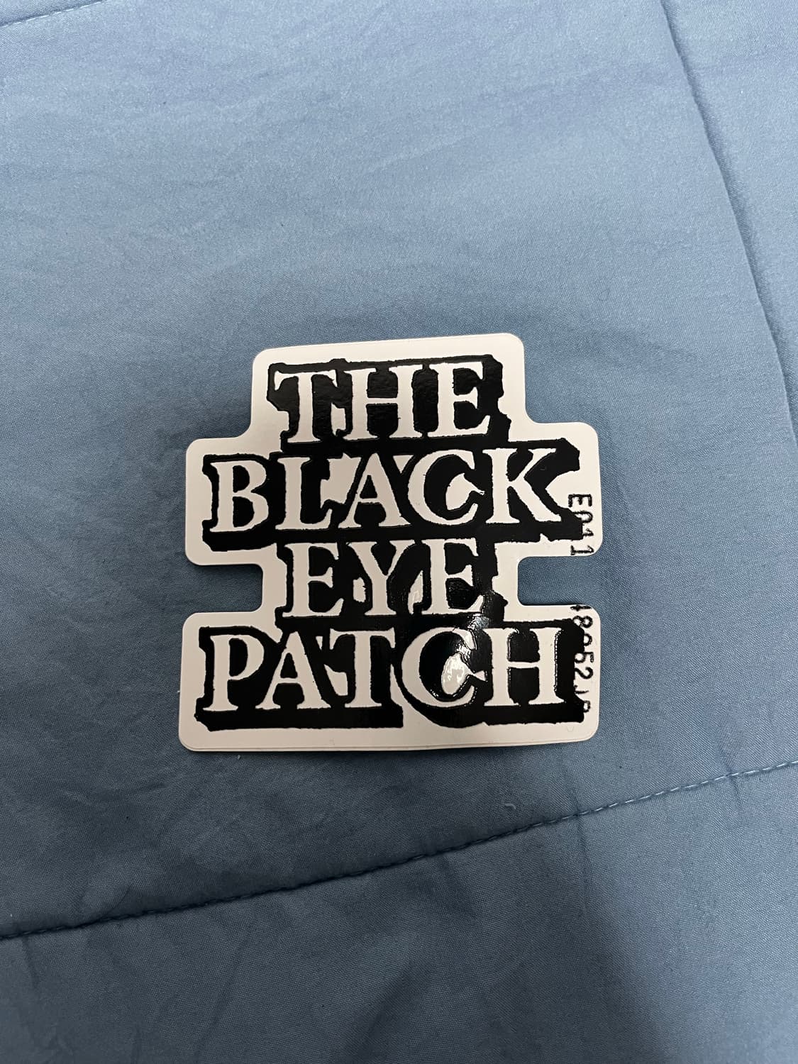 블랙아이드패치 반팔 L 스티커 증정 상품이미지4
