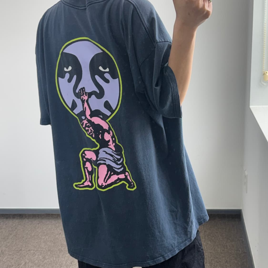 Obey 오베이 백 그래픽 네이비 반팔  상품이미지2