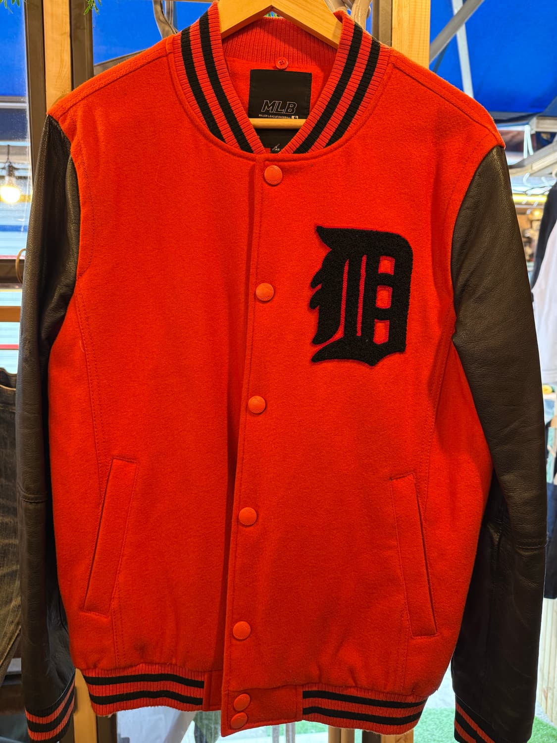 MLB 디트로이트 타이거즈 바시티 자켓 상품이미지1