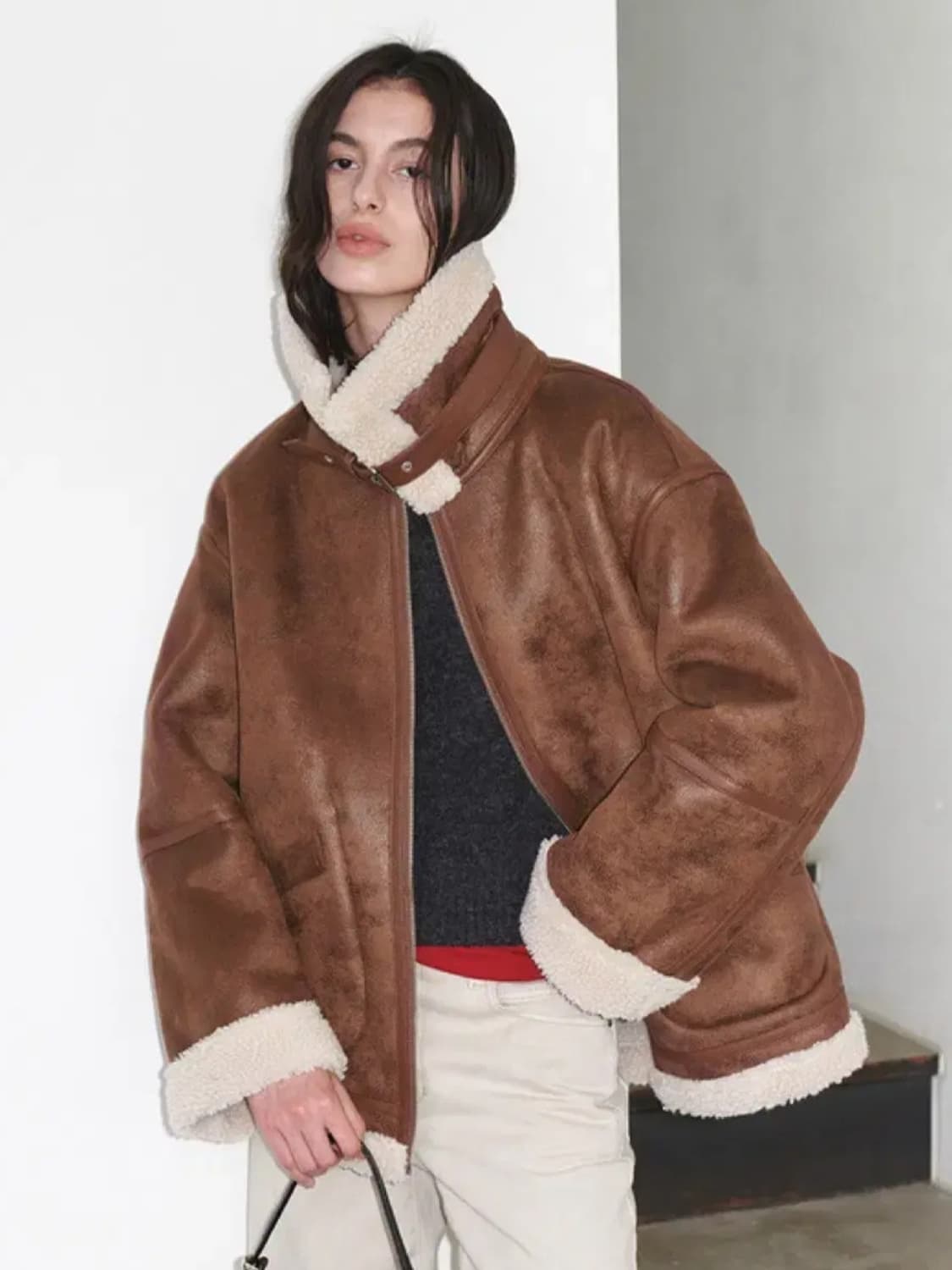 LOEUVRE 루에브르 24F/W 오버사이즈 리버시블 무스탕자켓(F) 상품이미지1