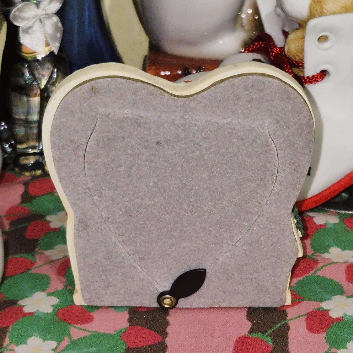 90s 레트로 테디베어 하트 피겨린 액자 상품이미지9