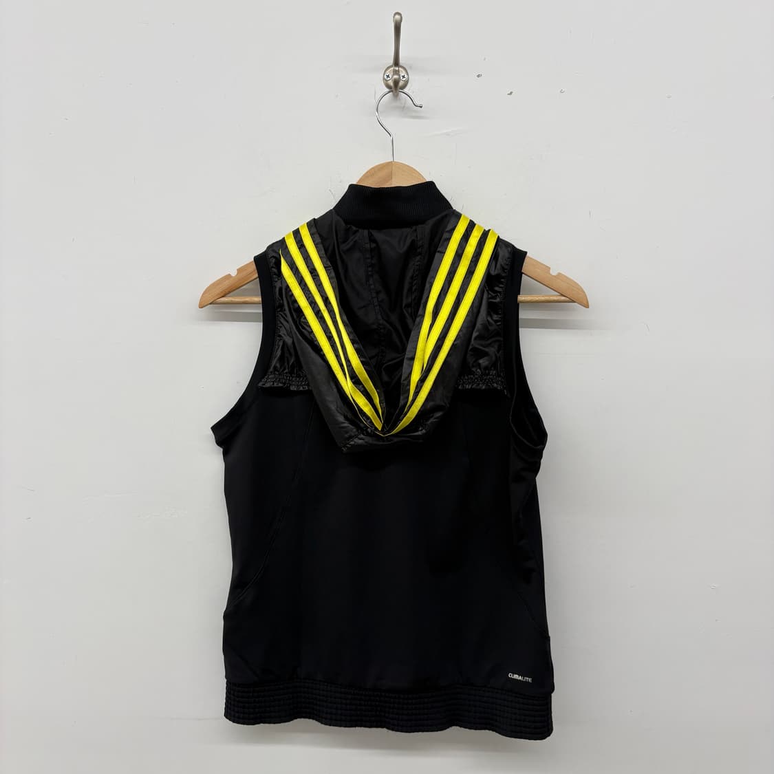 아디다스 블랙/옐로우 트레이닝 조끼 여성M 상품이미지4