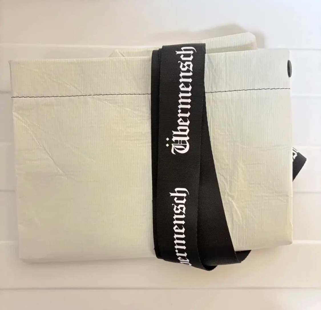 [한정판] 지디 콘서트 MD 리유저블 백 상품이미지3