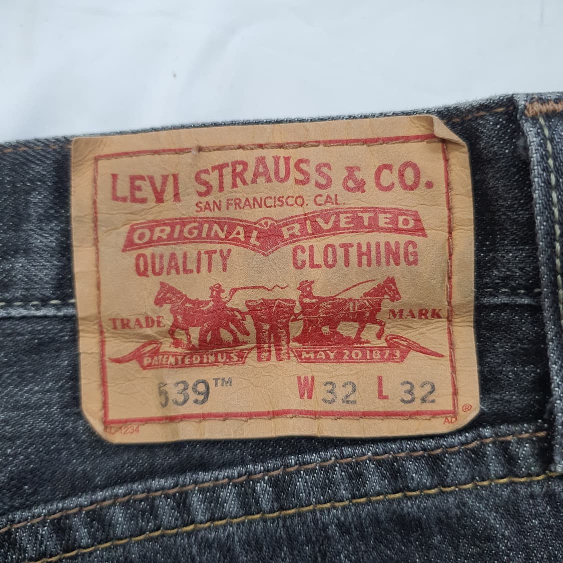 Levi's 539 빈티지 스트레이트핏 흑청데님(32) 상품이미지4