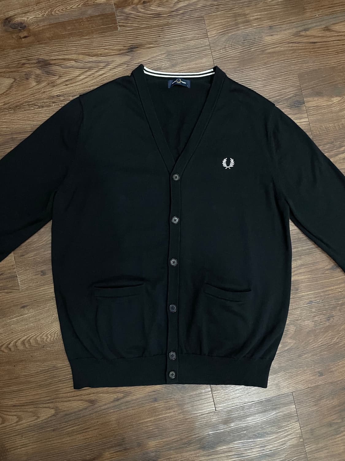 프레드페리 블랙 클래식 가디건 상품이미지2