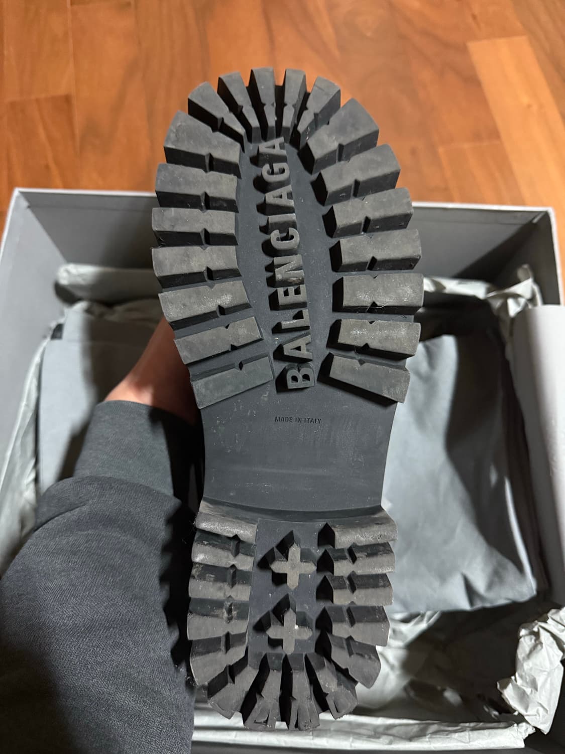 발렌시아가 스트라이크 부츠 상품이미지6