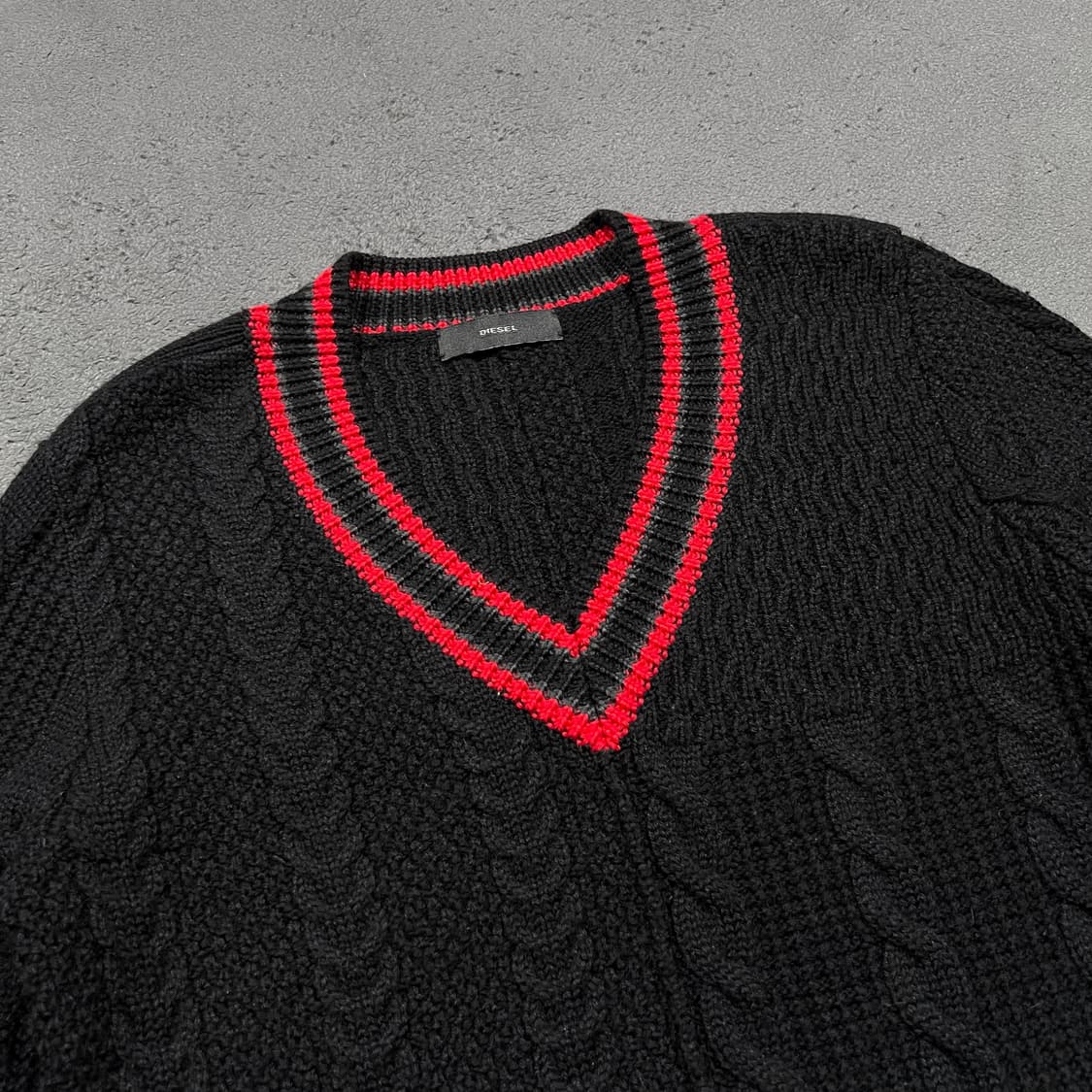 Diesel 디젤 패턴 브이넥 니트 상품이미지2