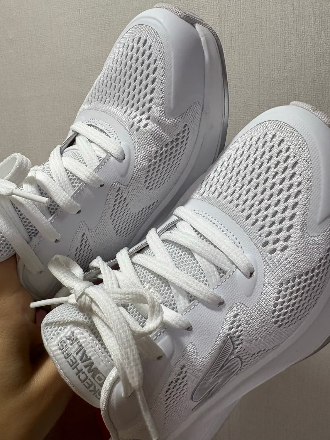 스케쳐스 맥스쿠션 운동화 한번착용(정가139,000) 상품이미지4