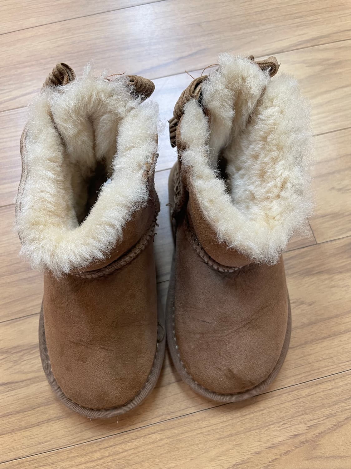 UGG 키즈 어그 부츠 165mm 브라운 상품이미지1