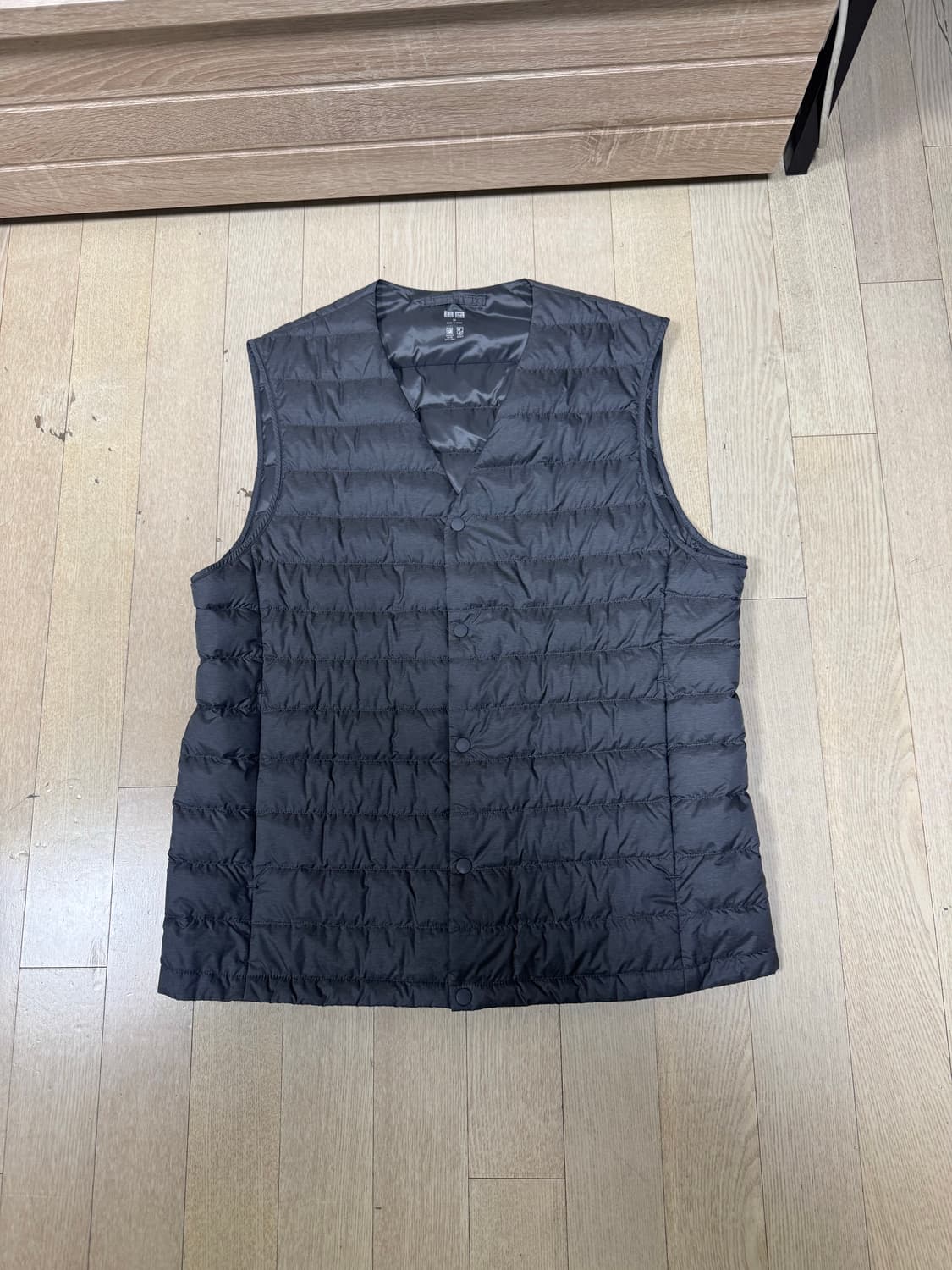 (M)유니클로 경량 패딩 조끼 상품이미지1