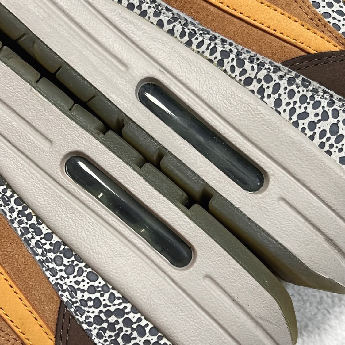 나이키 에어 맥스1 아트모스 사파리 2016 상품이미지8