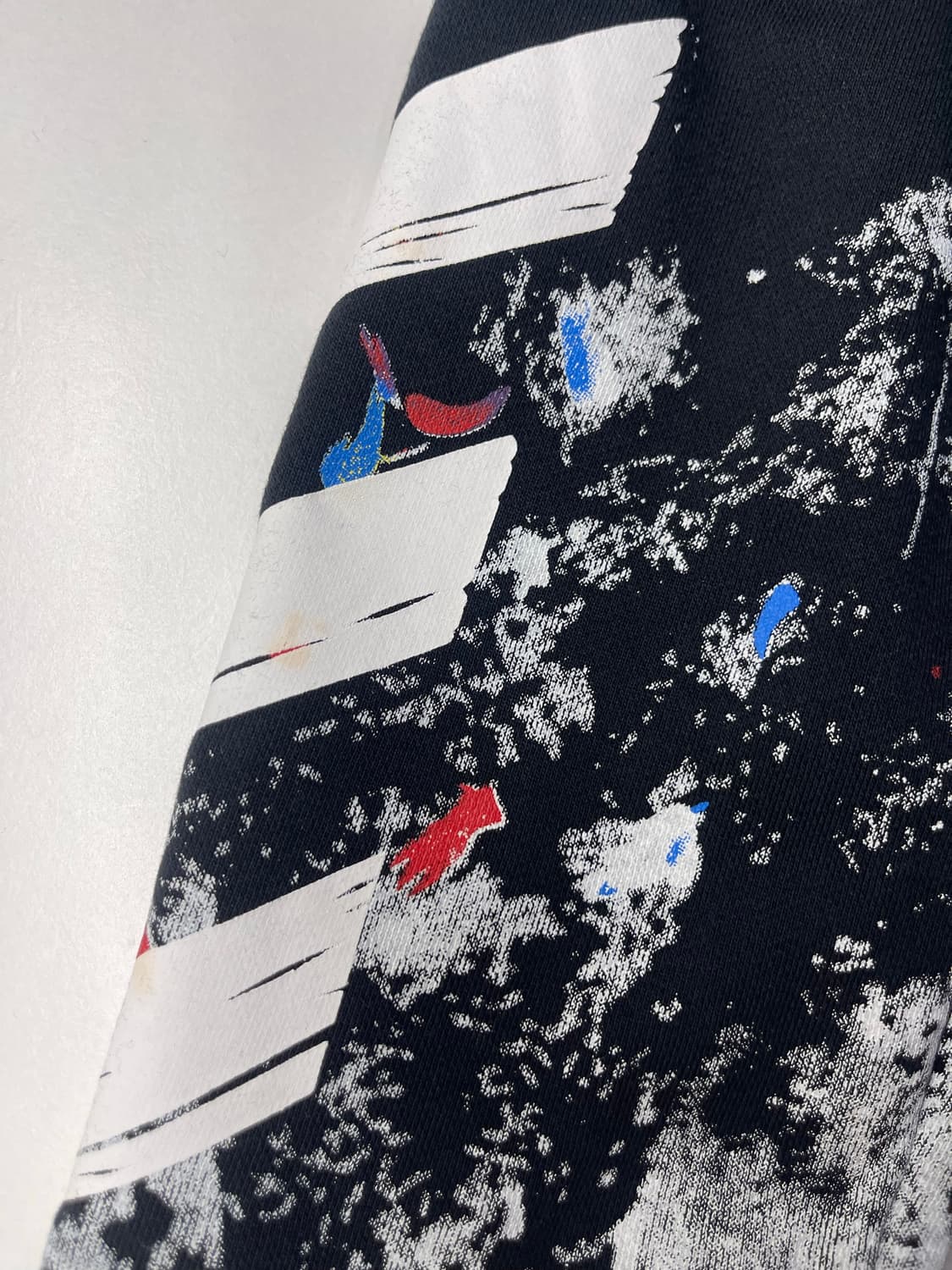 오프화이트 페인팅 맨투맨 상품이미지4