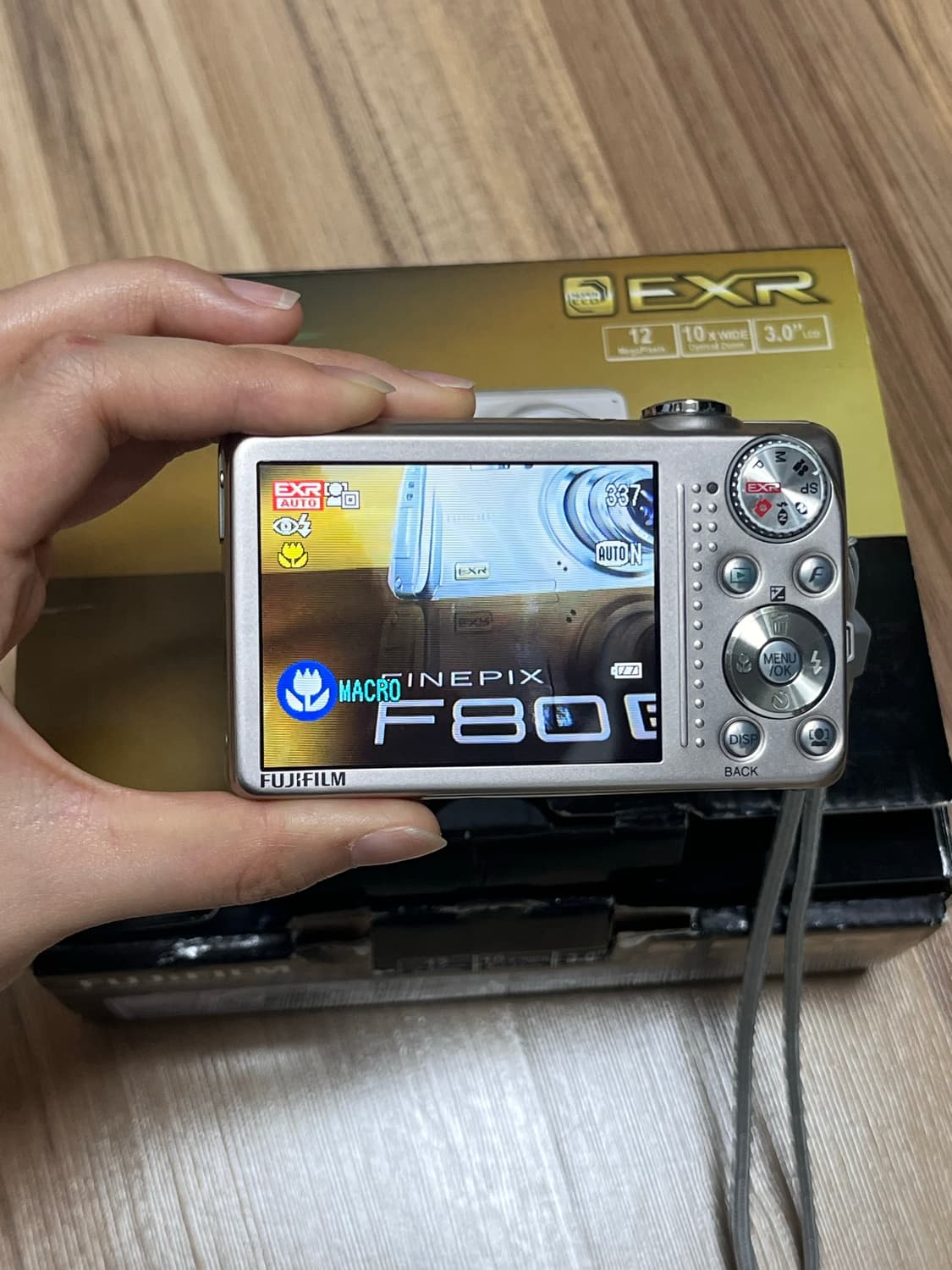풀박 아일릿 키키 디카 파인픽스 f80exr 상품이미지4