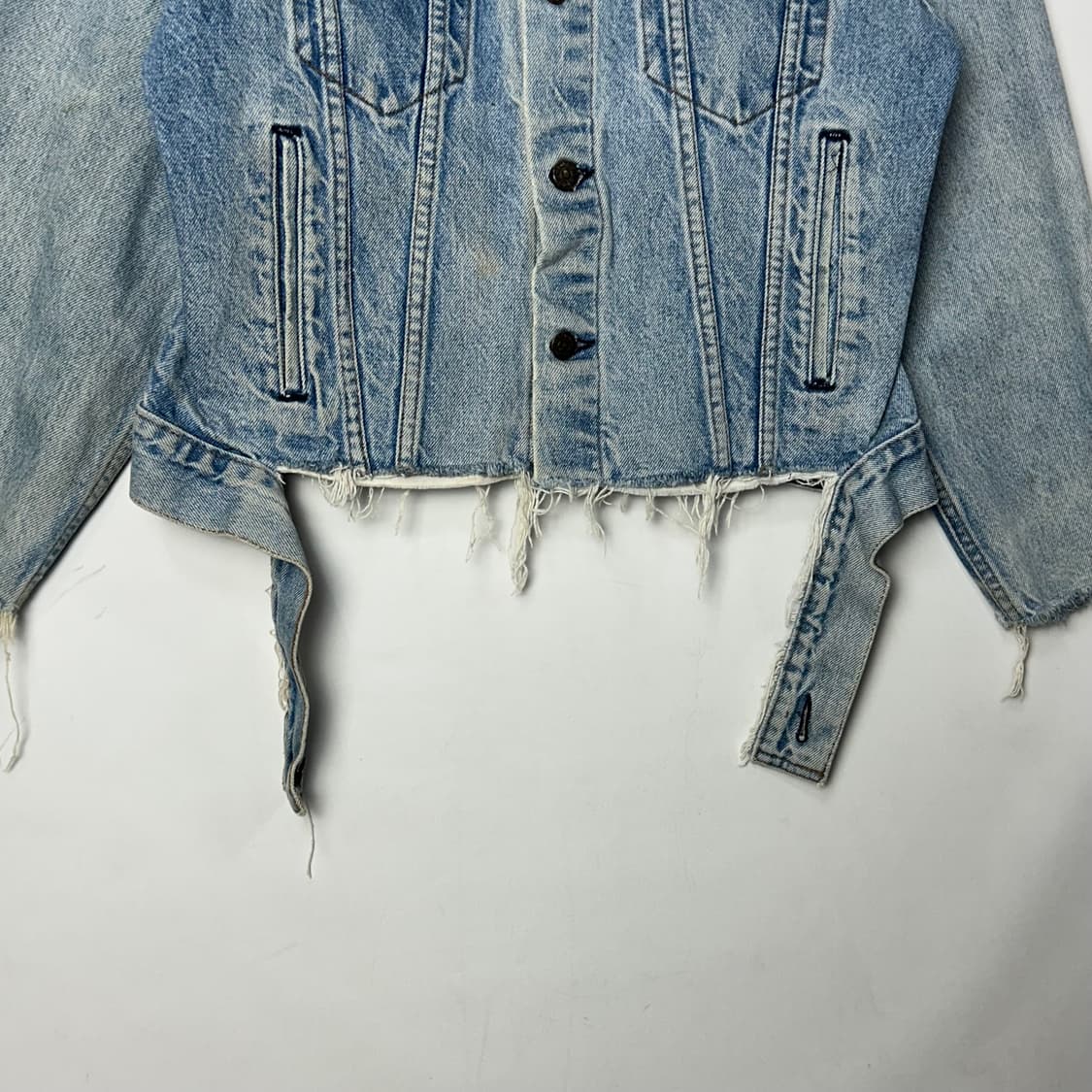 [LEVI'S] 80s 리바이스 커스텀 컷오프 패치워크 데님자켓 상품이미지4