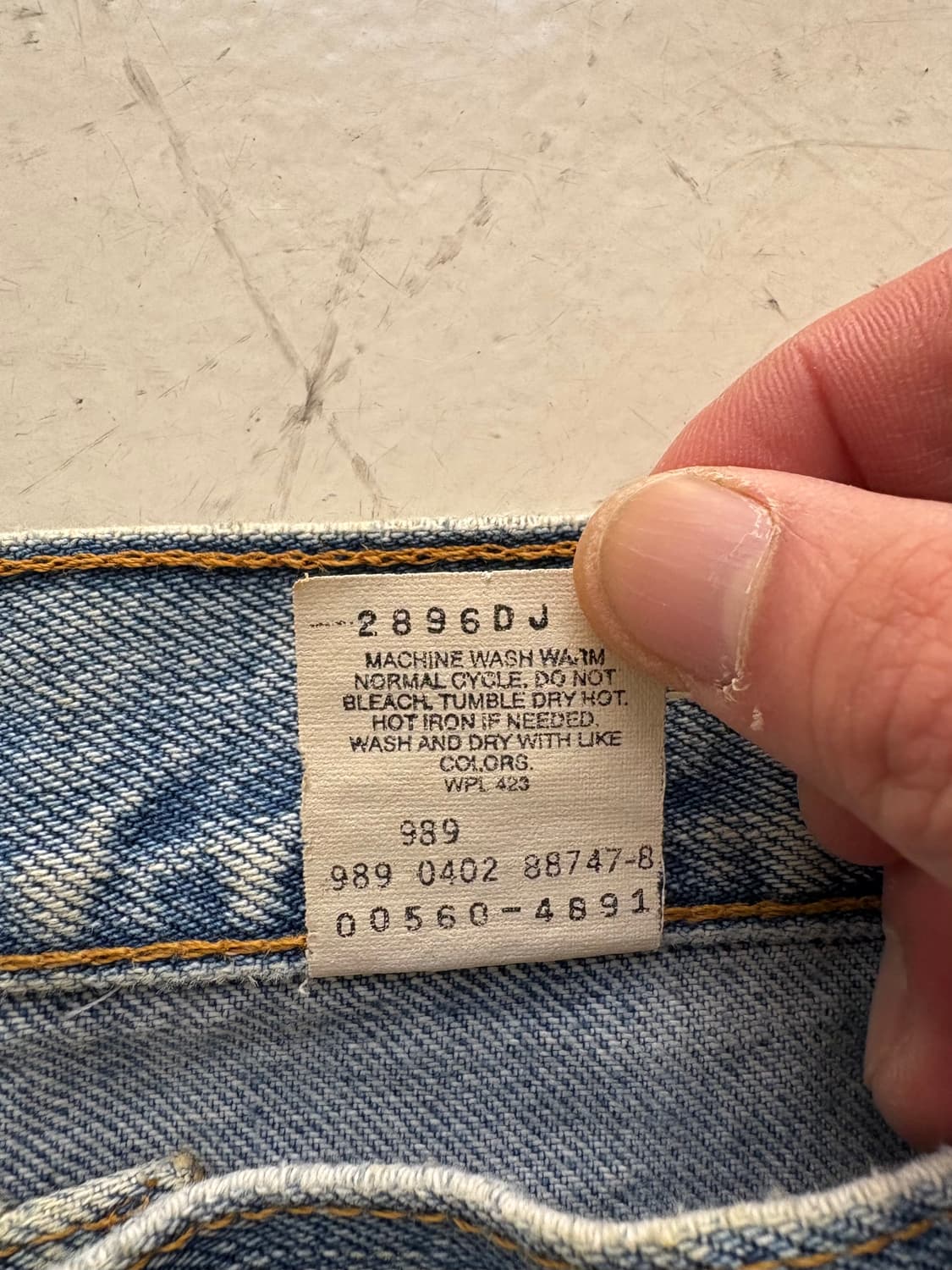 00‘s vtg levis 560 denim pant. 상품이미지5