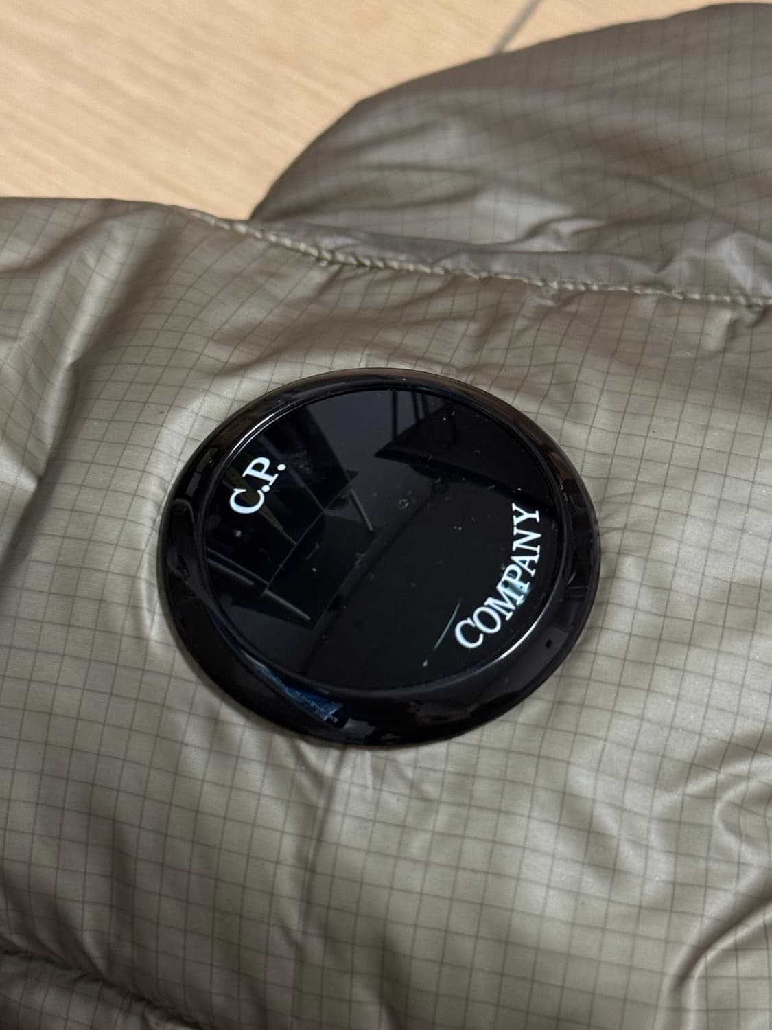 [S] cp컴퍼니 24fw dd쉘 후드 다운 자켓 빈티지 카키 베이지 상품이미지6