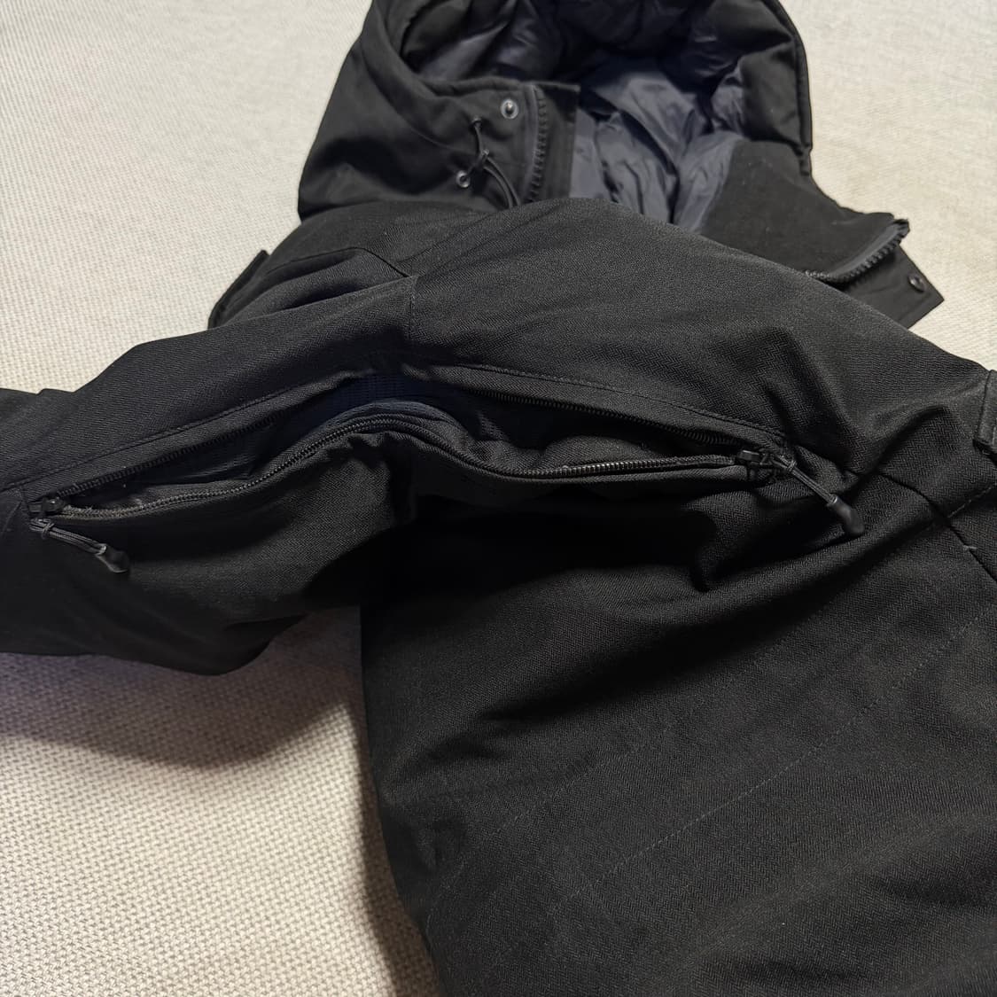 노비스 SHELBY(쉘비) 스틸그레이 컬러 패딩 상품이미지8