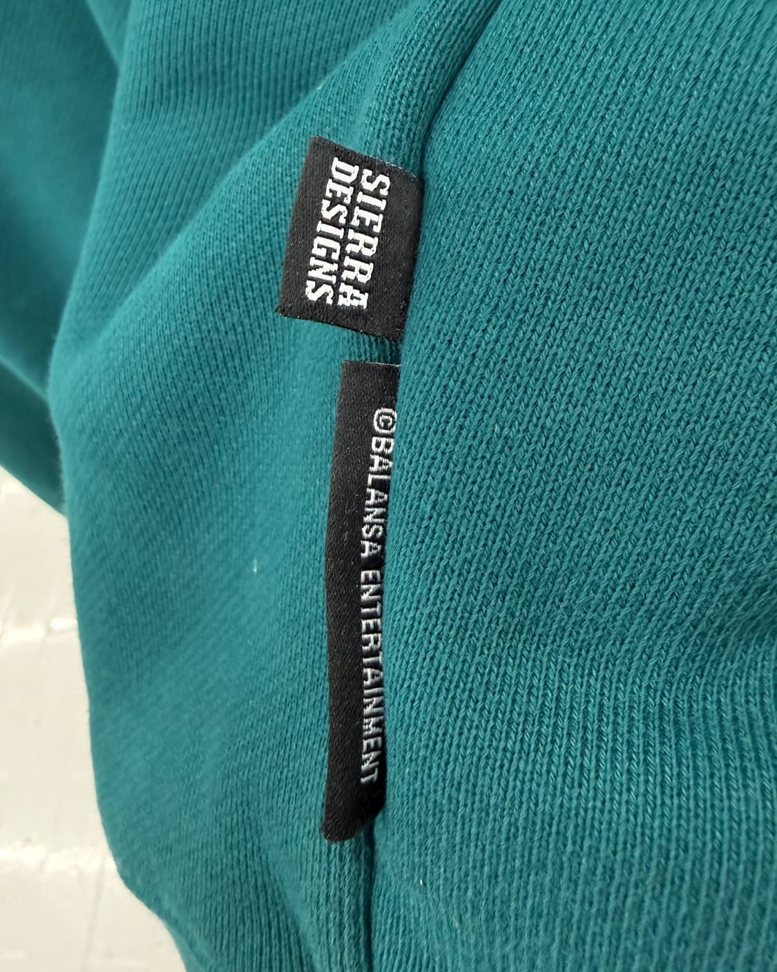 시에라 디자인 x 발란사 스튜디오 스웻 후드티 상품이미지7