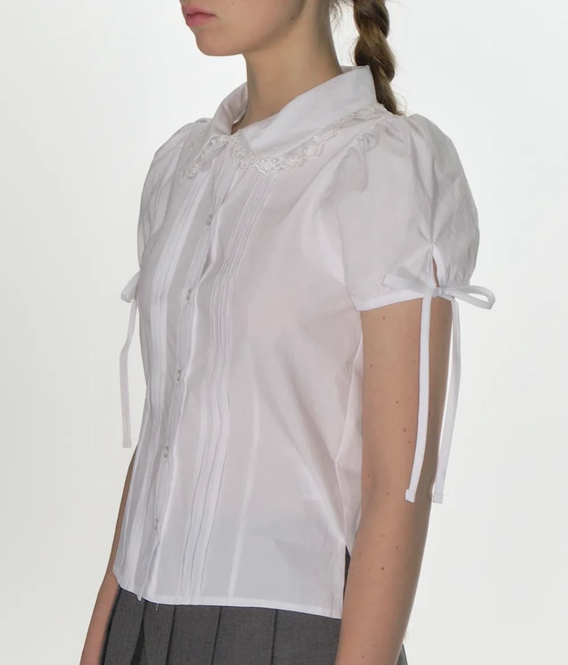 크랭크 핀턱 카라 블라우스 상품이미지1