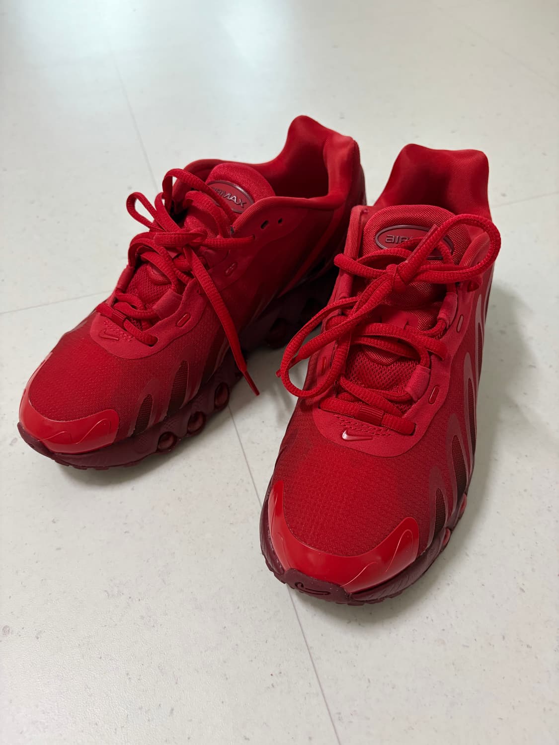 나이키 에어맥스 dn8 유니버시티 터프레드 (240) 상품이미지2