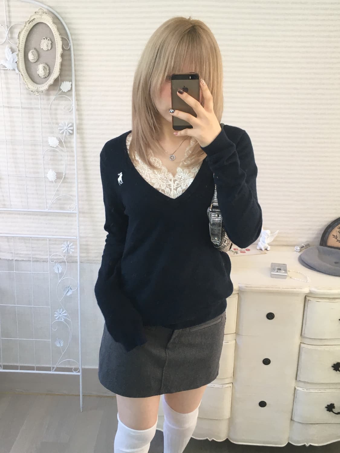 아베크롬비 네이비 브이넥 니트 상품이미지2