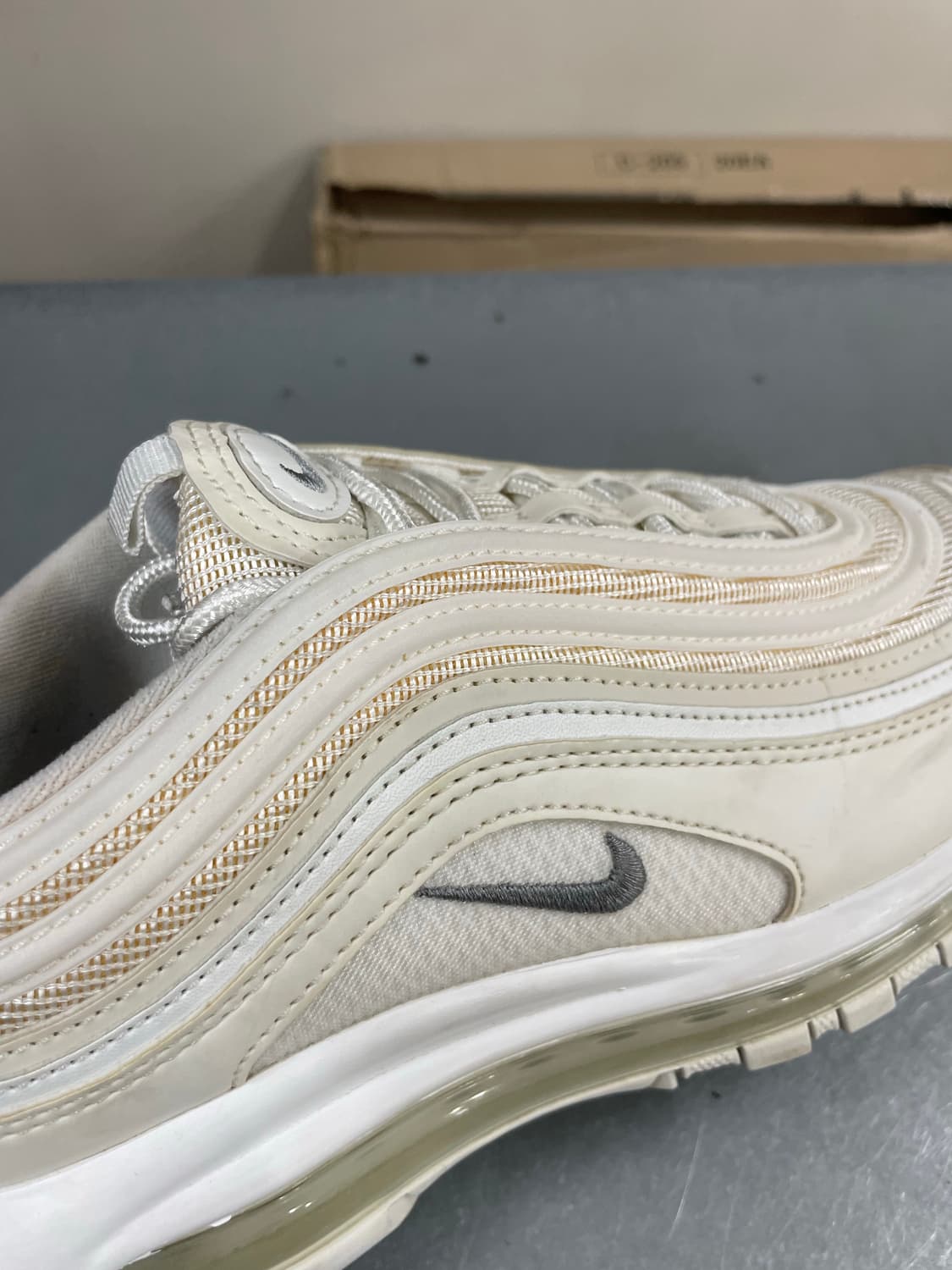 나이키 에어맥스 97 서밋 화이트 255 상품이미지9