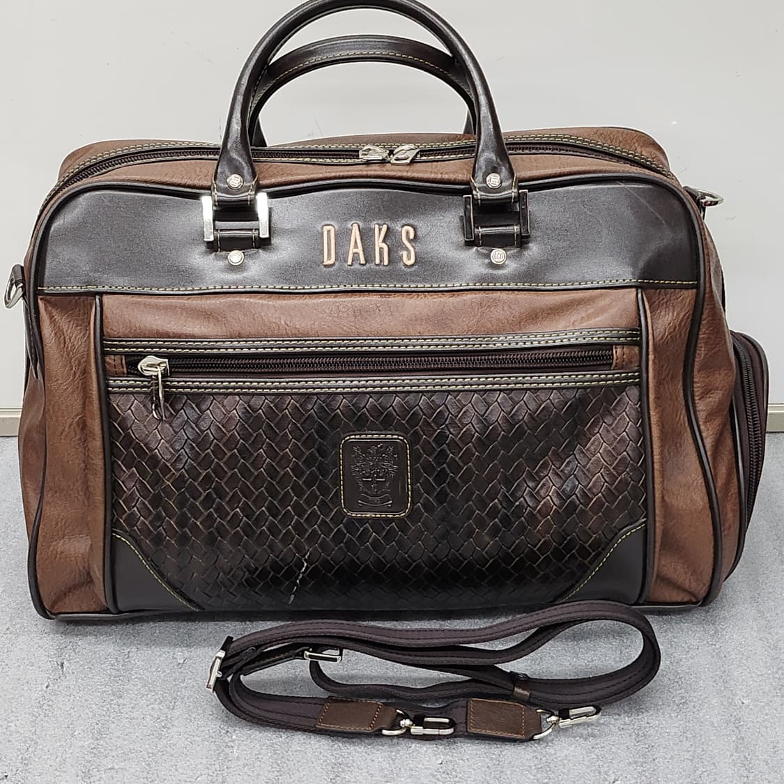 닥스 정품 골프 보스턴백 30x45x27cm. 상품이미지1