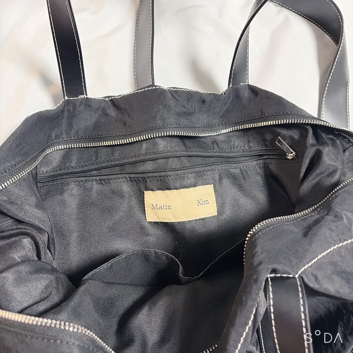 마뗑킴 패브릭 쇼퍼백 블랙 상품이미지7