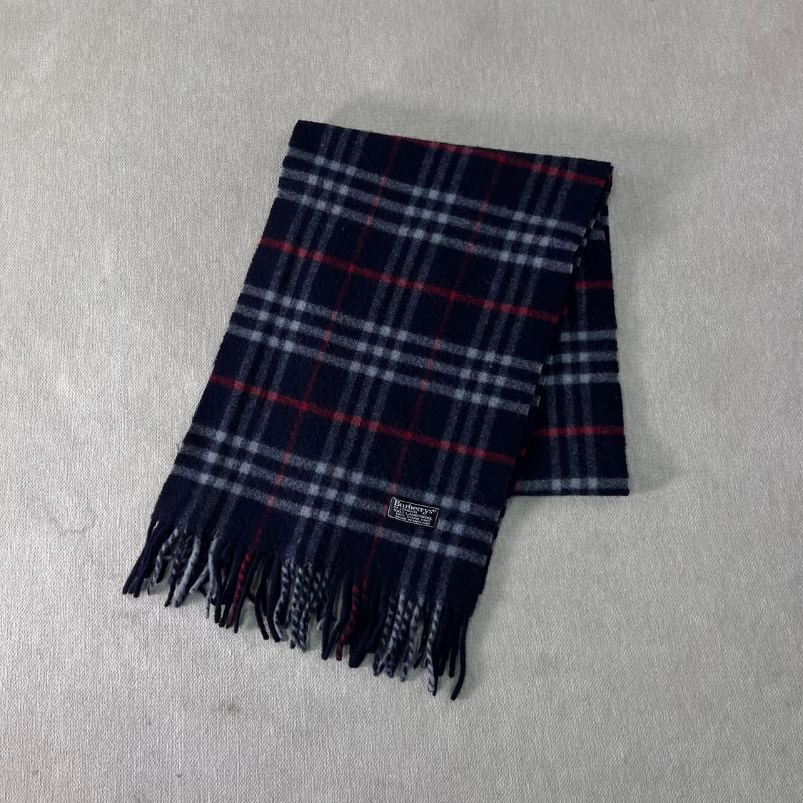 버버리 노바체크 램스울 네이비 머플러  상품이미지1