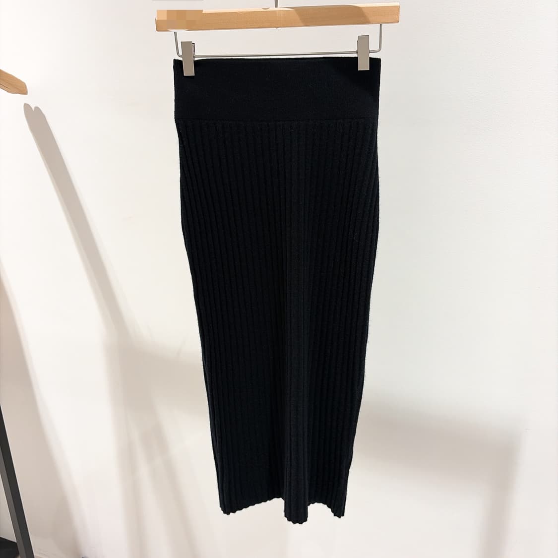 (정품/새상품) 제임스펄스 여성 블랙 캐시미어 립 펜슬 스커트 상품이미지1