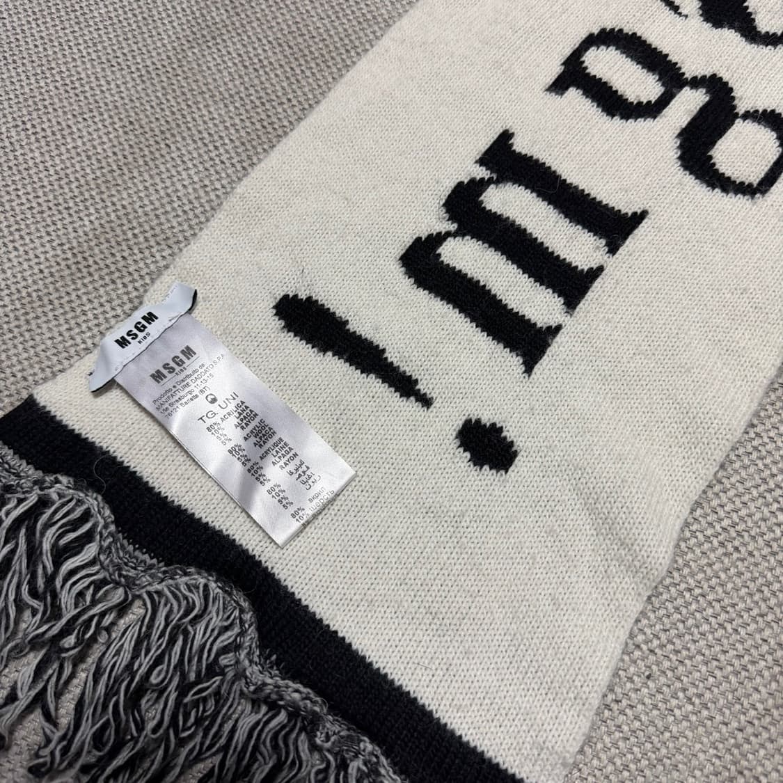 MSGM 블랙/화이트 로고 머플러 상품이미지2