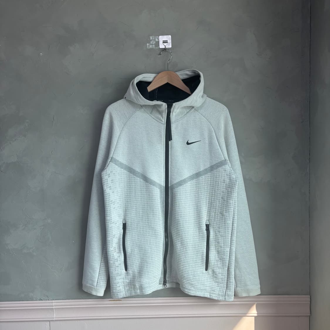 나이키 테크팩 후드집업 화이트 그레이 상품이미지1