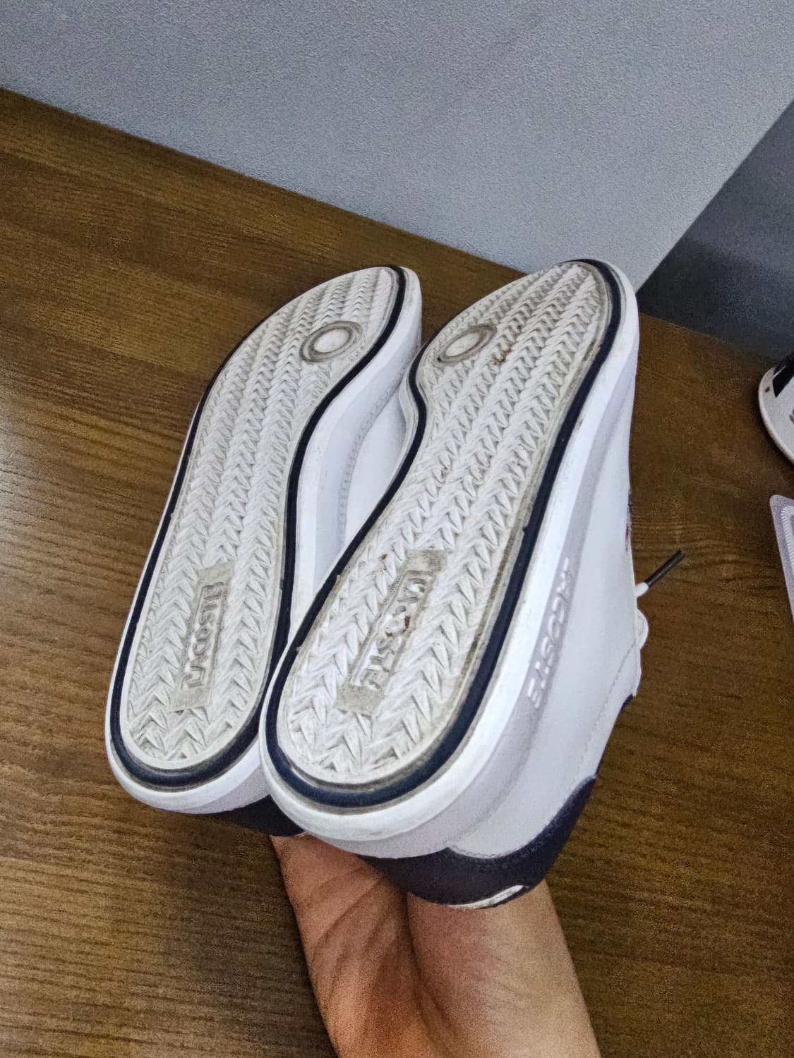 라코스테 그레쥬에이트 TRI 1 스니커즈 37 상품이미지10