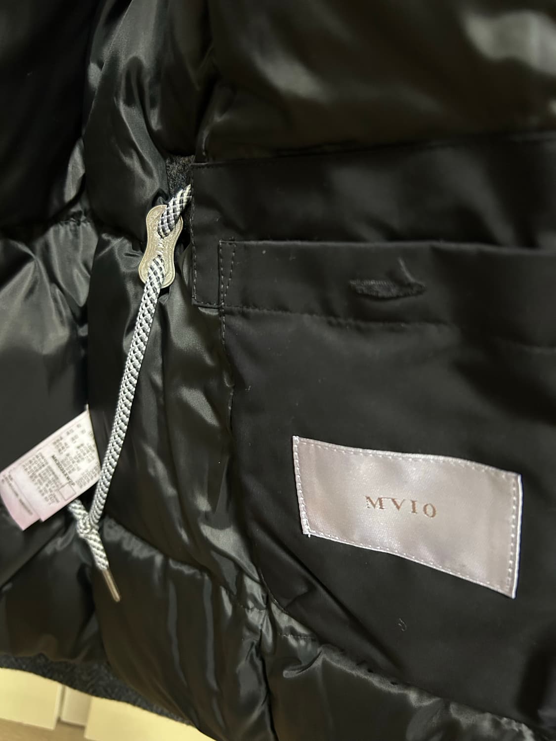 엠비오 덕다운 울 헤링본 트위드 패딩 상품이미지3