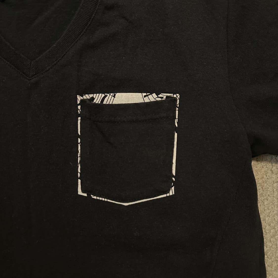 넘버나인 NUMBER (N)INE 블랙 V넥 포켓 티셔츠 상품이미지3