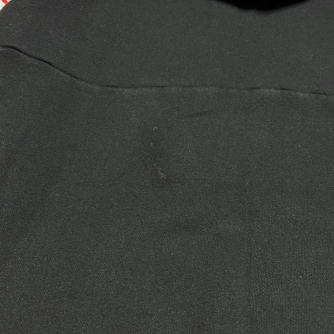 엄브로 로고 테이프 후드티 상품이미지7