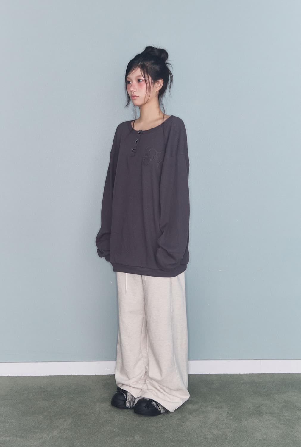 미레코 SYMBOL PIGMENT WAFFLE T CHARCOAL 상품이미지3