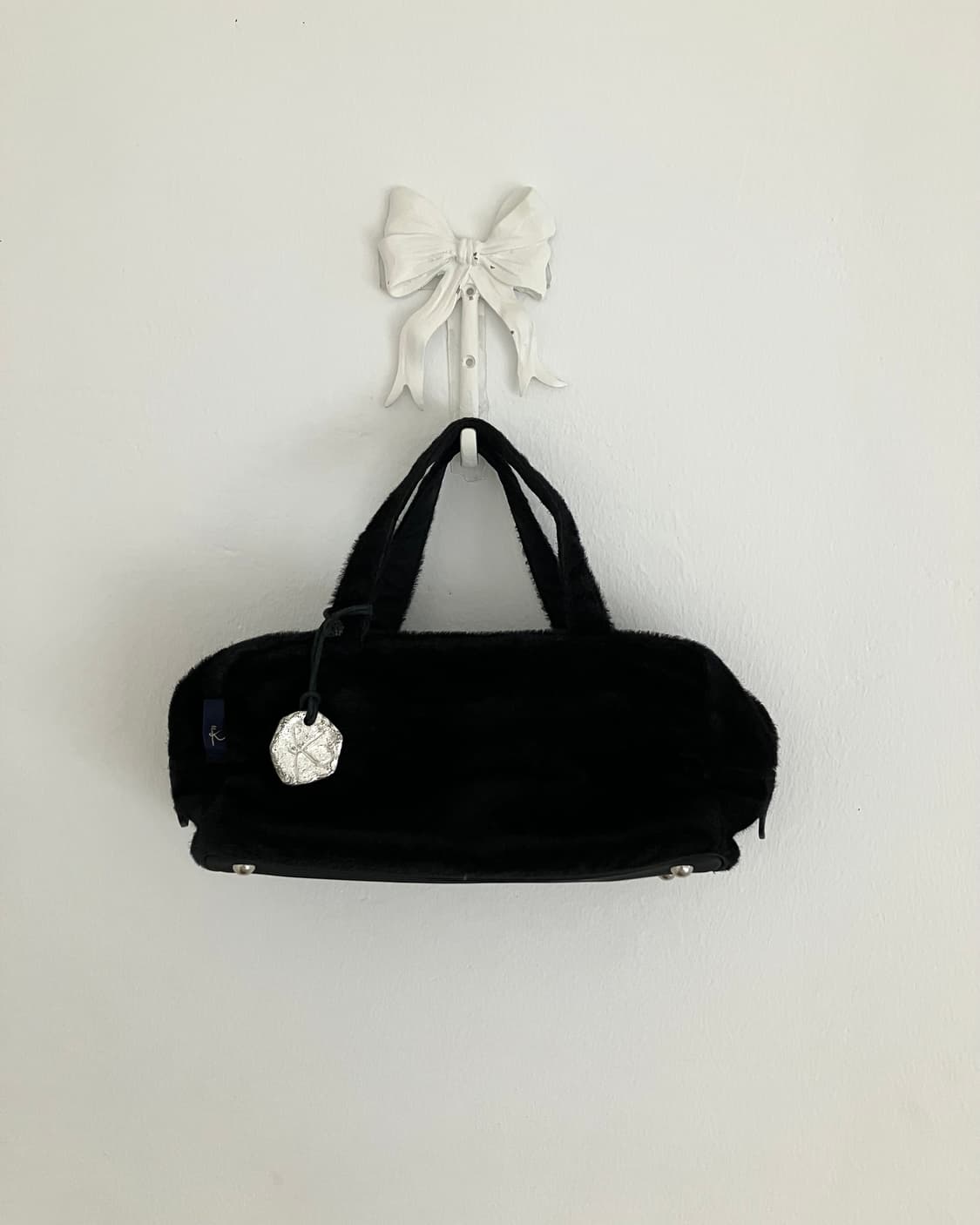 블랙 미니 퍼 백 상품이미지1