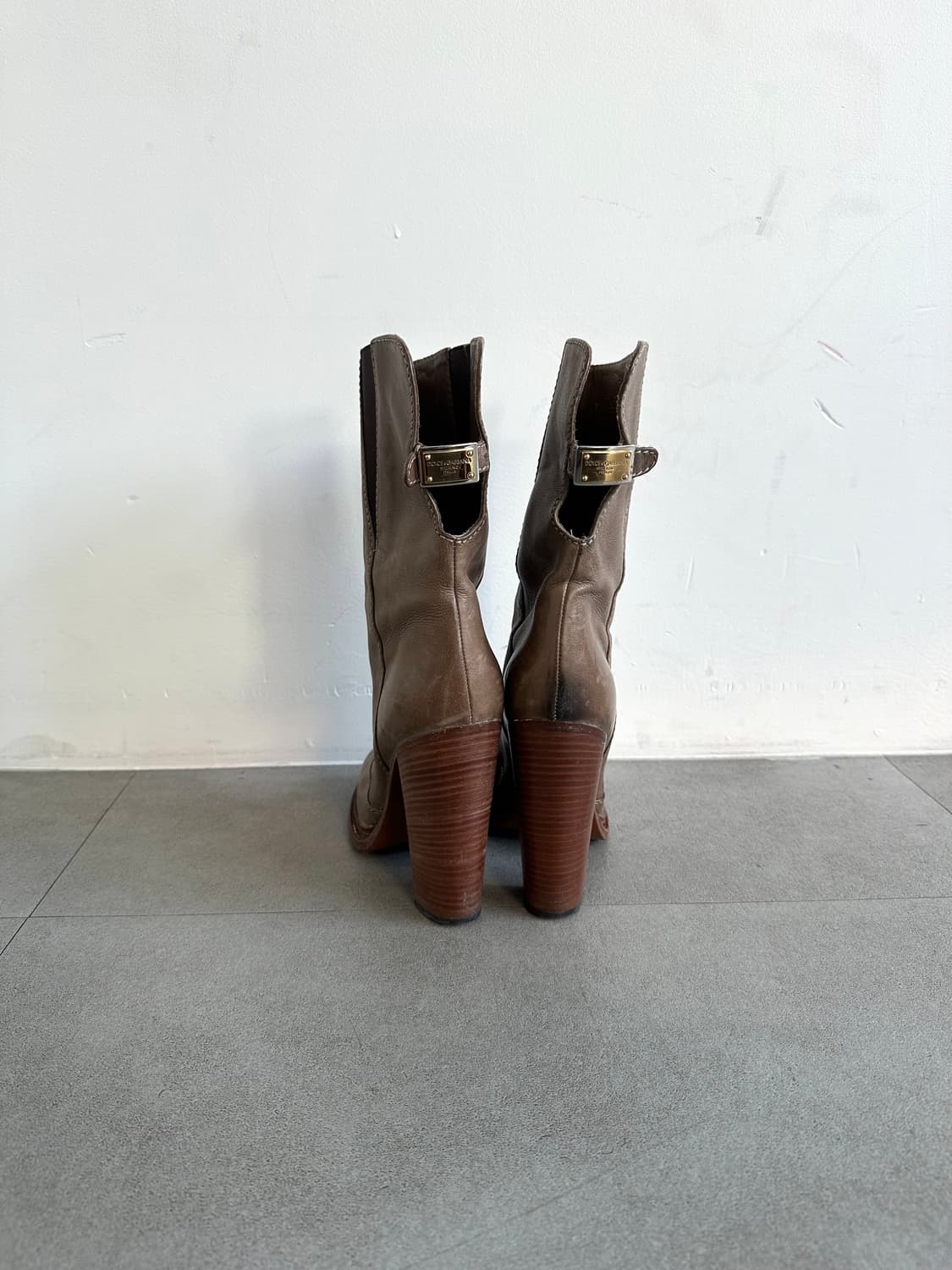 돌체앤가바나 2000s 메탈 스트랩 레더 힐 부츠 상품이미지5