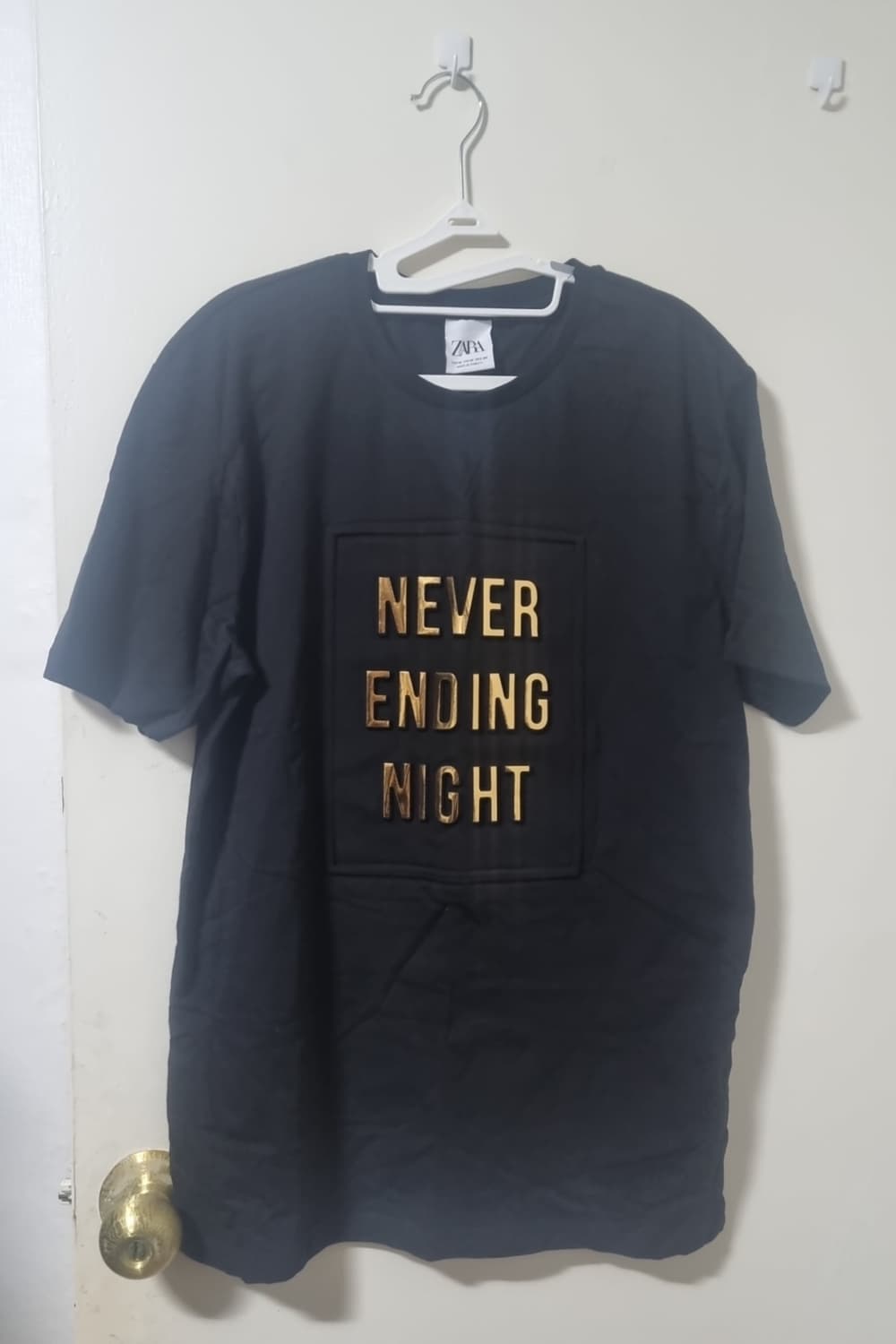 ZARA 블랙 반팔티 레터링 M 상품이미지1