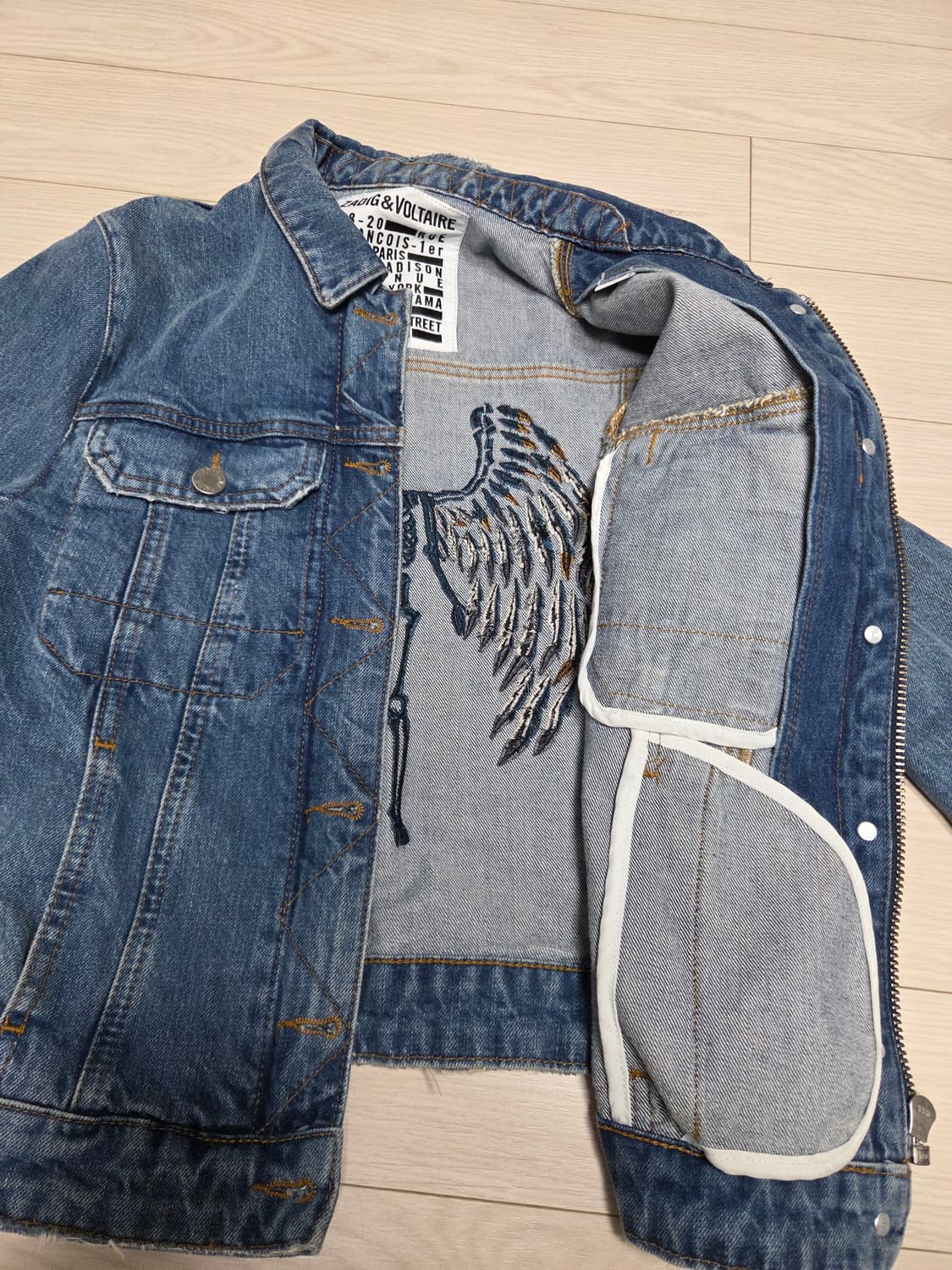 쟈딕앤볼테르 엔젤 윙 스켈레톤 자수 데님 자켓 상품이미지3