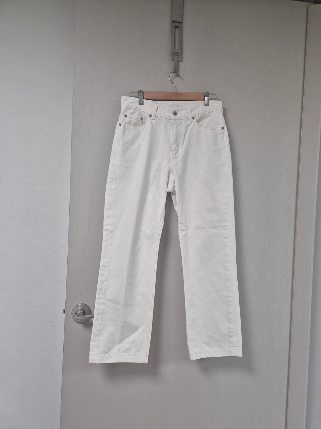 화이트 세미와이드 데님 30인치 (상태최상) 상품이미지1