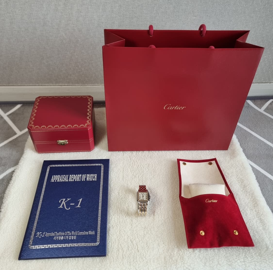 까르띠에 팬더 18K 옐로우 3-row 콤비 M 쿼츠 남녀공용 시계
 상품이미지9