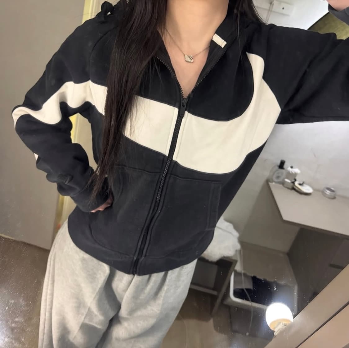 나이키 빅스우시 블랙 후드집업 🖤🤍 상품이미지2