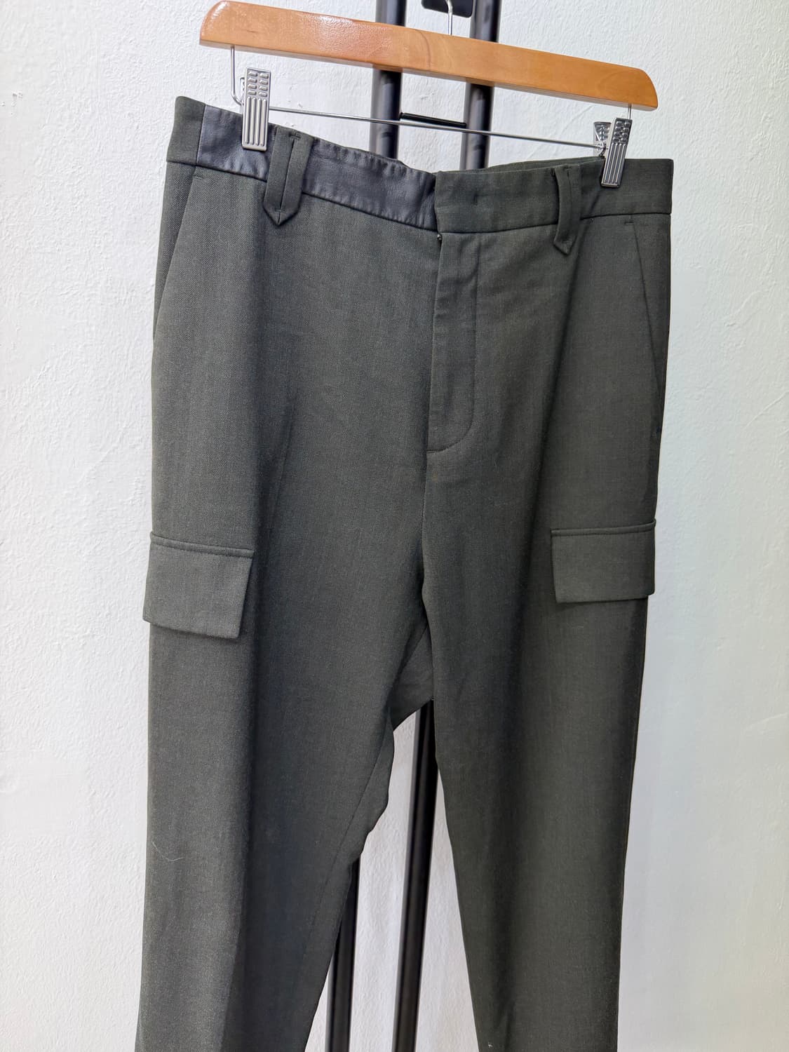 정품) 시스템옴므 한섬 가죽 디테일 카고 팬츠 78(30) 상품이미지2