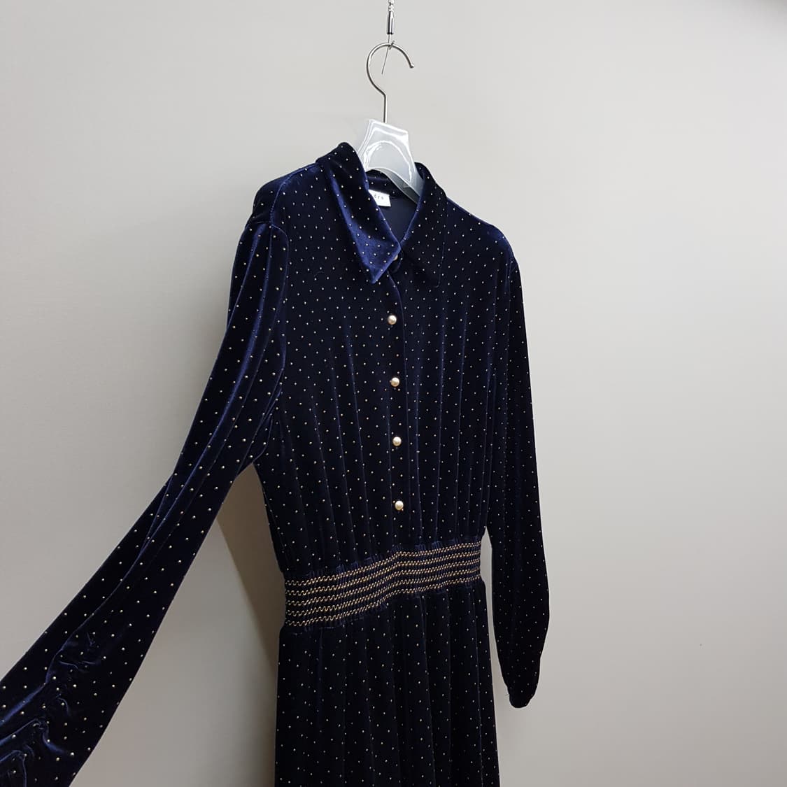 산드로 SANDRO 벨벳 도트  롱원피스 38사이즈 상품이미지4