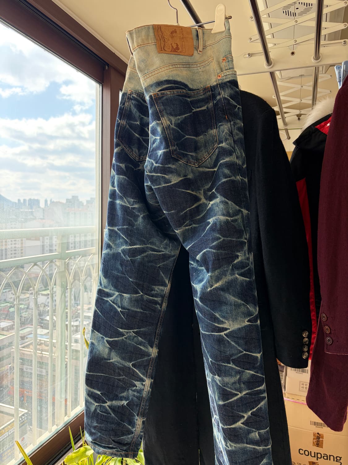 마틴로즈 크링클 데님 진 상품이미지3