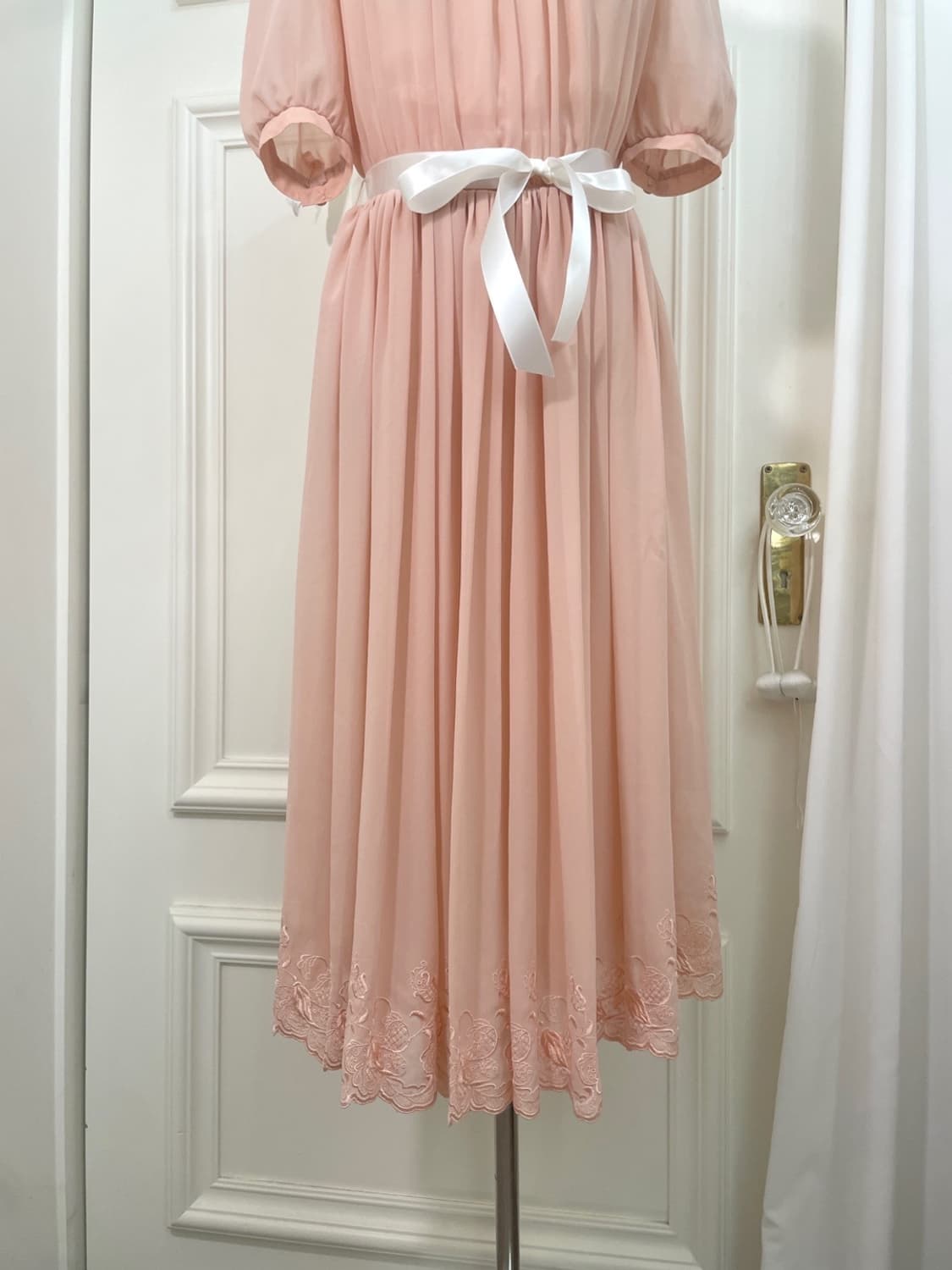 coral shirring under embroidery chiffon 상품이미지8