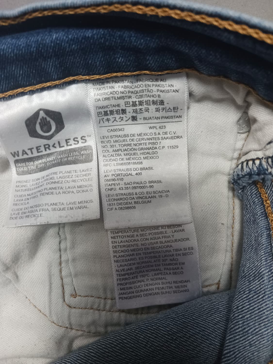 [33] 리바이스 502 면폴리혼방 레귤러 테이퍼드진 청바지 상품이미지10